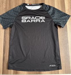 Gracie Barra Equipe Edition Rash Guard, Size YXL