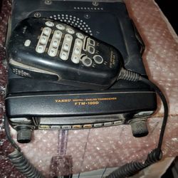 Yaesu FTM-100D