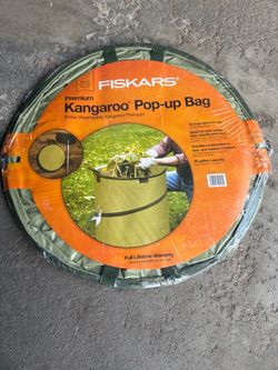 Kangaroo pop-up bag