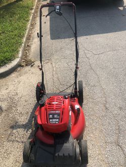 Self propelled Troy bilt 2” 72.5ex 190cc