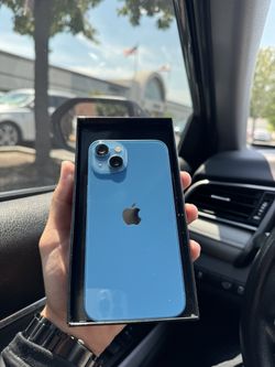 iPhone 13 (unlocked)128 Gb