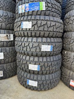 35x12.50r17 Maxtrek RT 4 New Tires Installed And Balanced Included