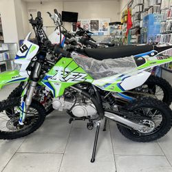 RFZ Apollo X19 125CC Dirt Bike New! Finance For $50 Down Payment!! 