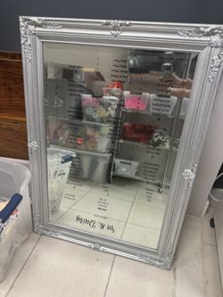 Mirror Used For Seating Chart 