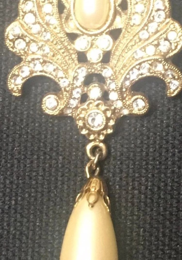 Vintage Teardrop Pearl 2-in-1 Pendant+Brooch