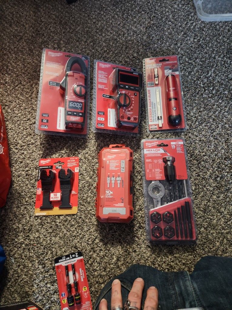 Milwaukee Bundle