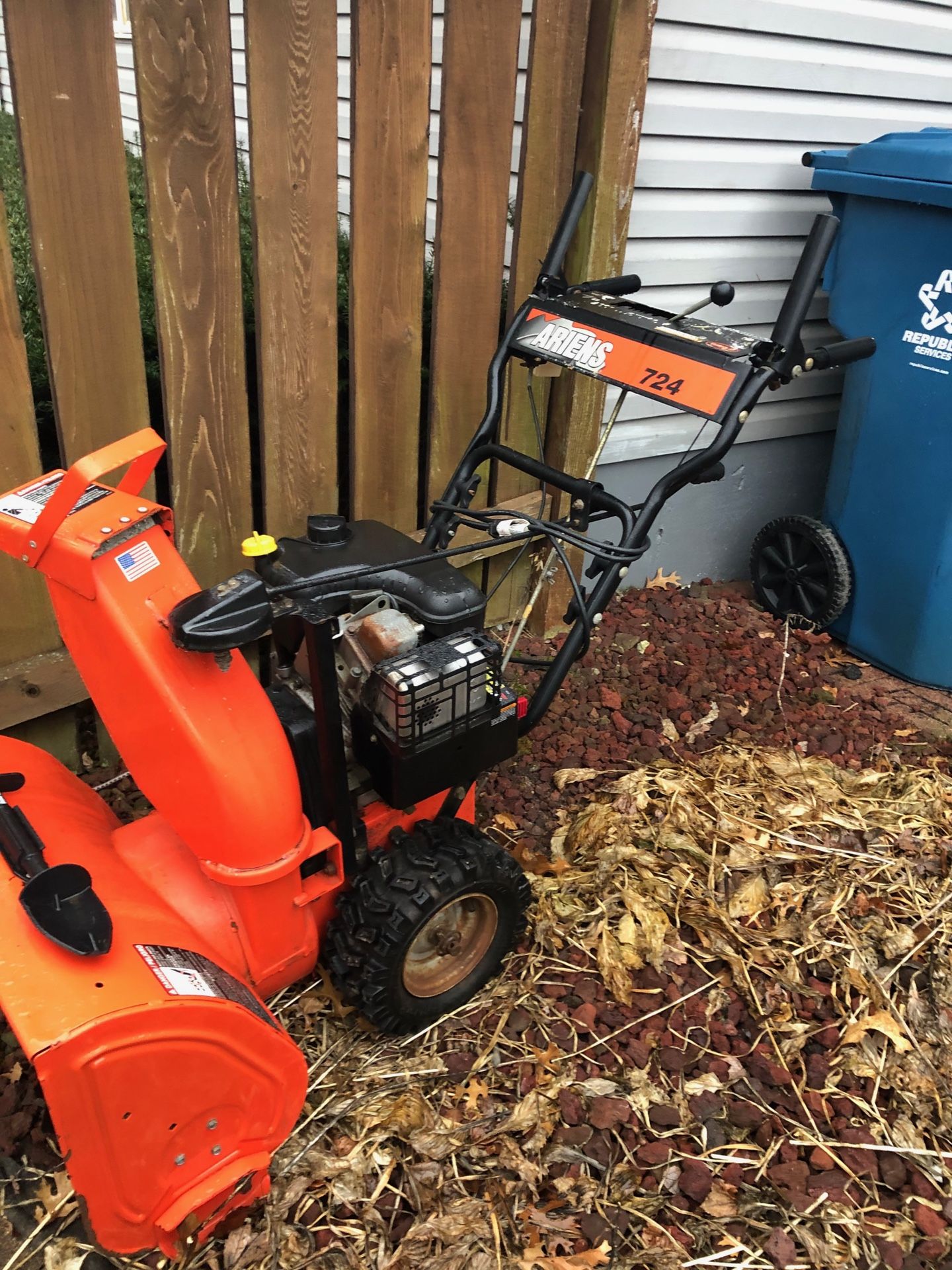 Ariens 724 Snowblower for Sale in Schererville, IN OfferUp