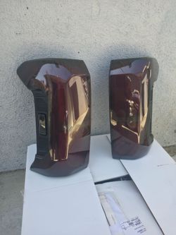 OEM Toyota Tacoma 2024 2025 tail lights