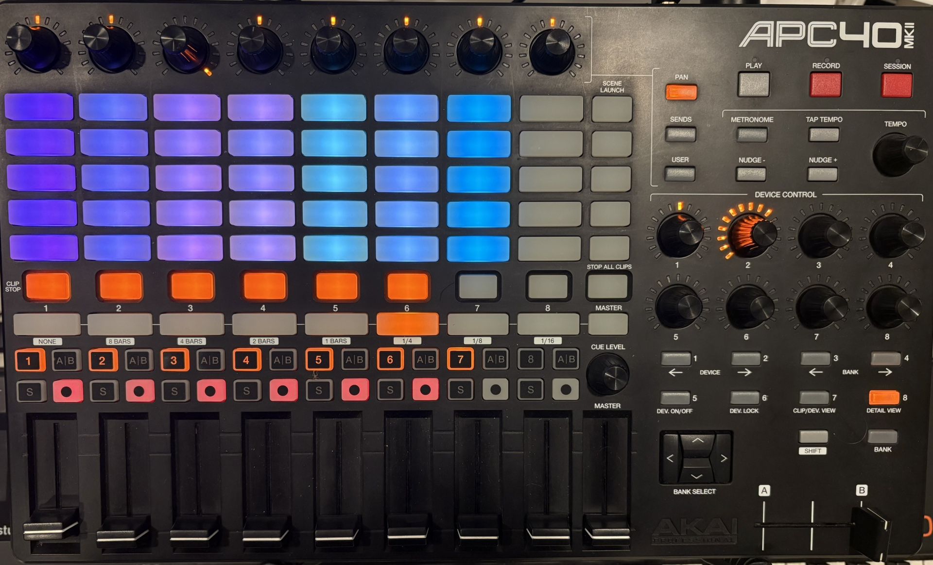 Akai APC40 MKII (MK2) Ableton Controller - Excellent Condition
