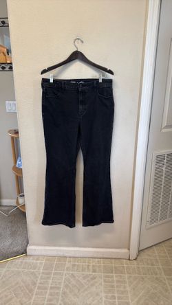 old Navy Women’s Size 14 High Rise Wow Flare Black Denim Jeans