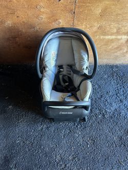 Maxi Cosi Car Seat