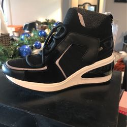DKNY Wedges 