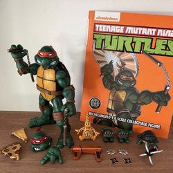 Mondo Exclusive Teenage Mutant Ninja Turtles Set of 3 Displayed in Glass Case