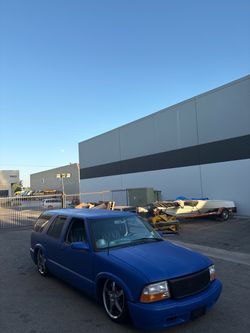 Bagged 1998 gmc jimmy