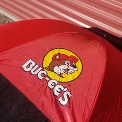 2 Buckeys Folding Chair Ummbrellas 