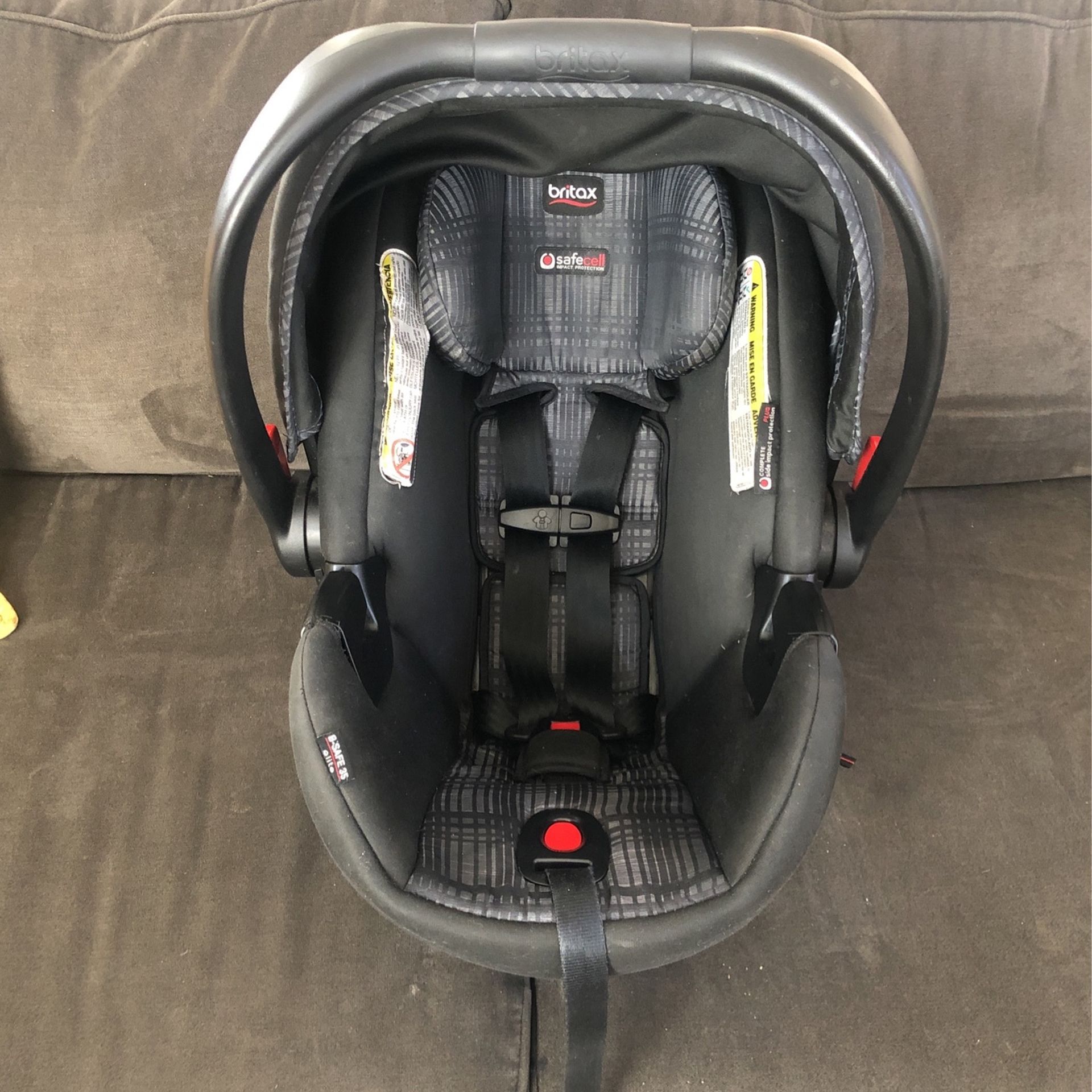 Britax B safe 35 Infant Car Seat