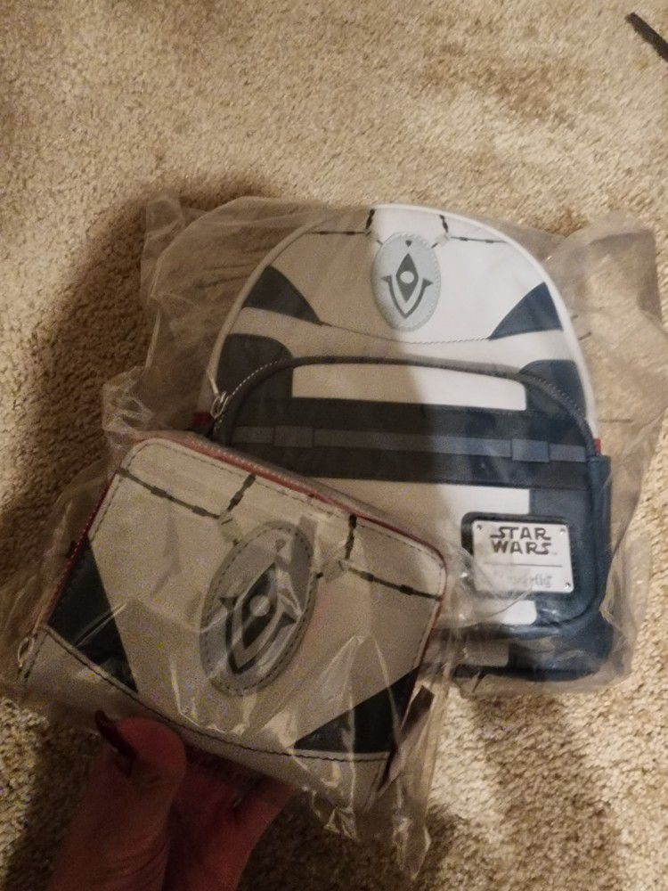LOUNGEFLY STAR WARS BAD BATCH OMEGA COSPLAY MINI BACKPACK & WALLET 24 hour sale