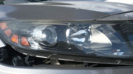 2011 To 2015 Kia Optima Passenger Side Headlight Oem Original 
