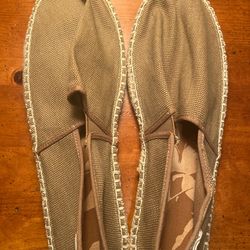 Men’s Canvas Slip on shoes