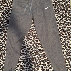 Boys Nike sweats 