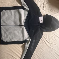 Black&grey Nike tech new