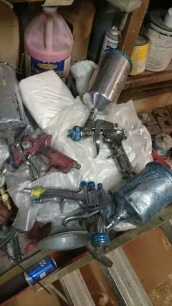Paint guns