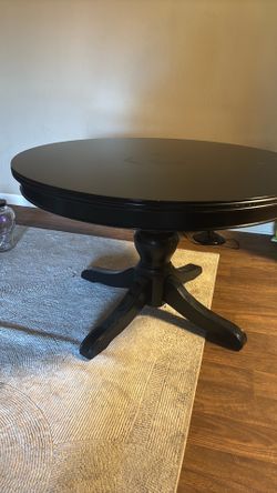 Round table