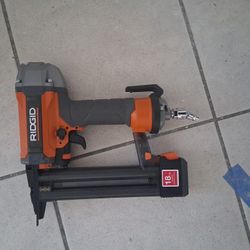 18 Guage Ridgid Crown Stapler 