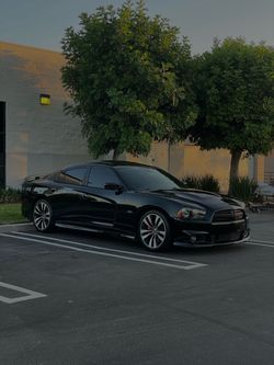 Srt8 charger