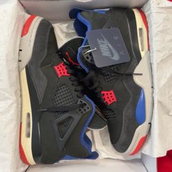 Jordan 4 Rare Air Size: 9 