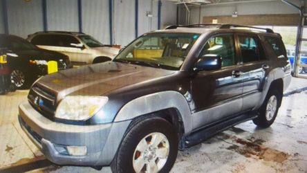 2003 Toyota 4Runner SR5 4WD 4dr SUV