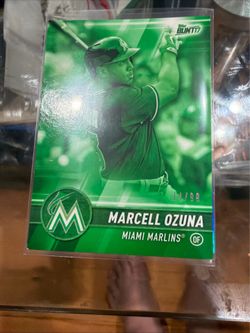 2017 Topps Bunt Marcell Ozuna Green Parallel 14/99