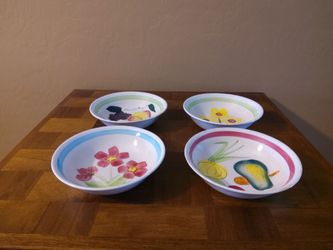 4 Large Patterned Glass Serving Bowls