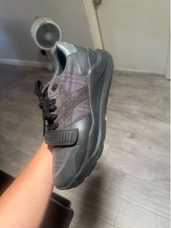 Burberry shoes