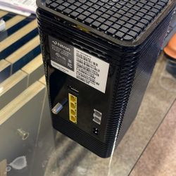 Internet Cable Modem Wi-Fi Router 