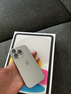 Iphone 16 pro unlocked