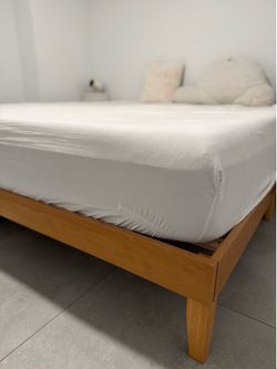 King bed frame