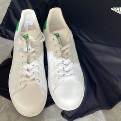 Fresh Adidas Essentials