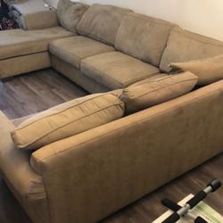 3 Piece Couch with Pull Out Bed