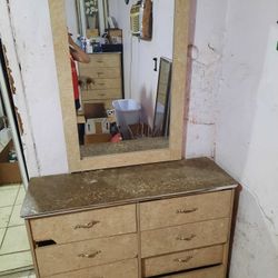 Half Broken Used Dresser With Dresser 