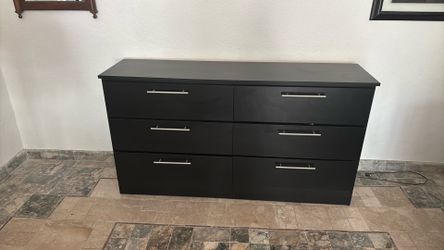 Dresser and night stands