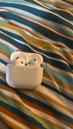 AirPods 4