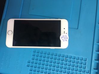 iPhone 6 16 GB clean good to go our location 830E.vista way vista suite (contact info removed)4
