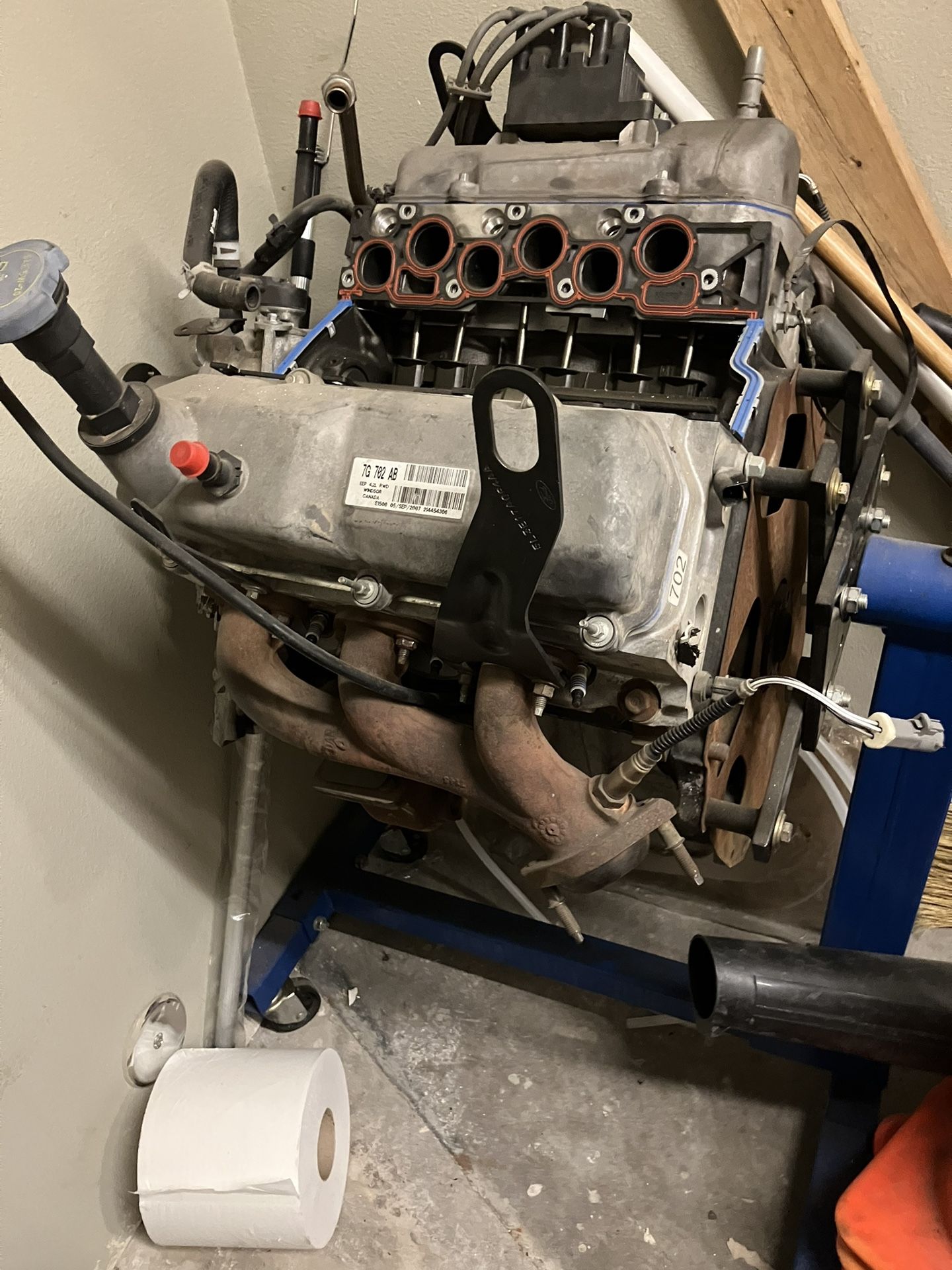 Ford 4.2L Engine
