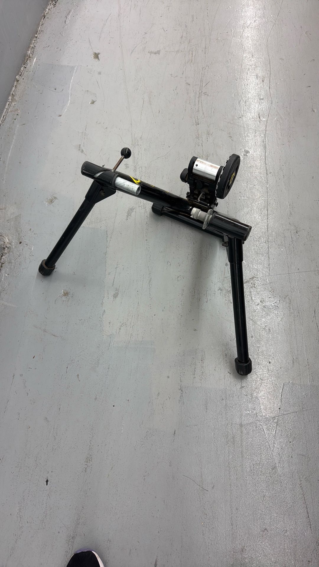 Cycleops Cycling / Bike trainer and Front Wheel Stand