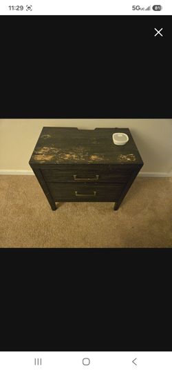 Free nightstand