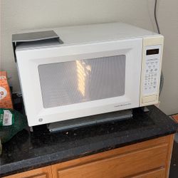 GE Microwave $40