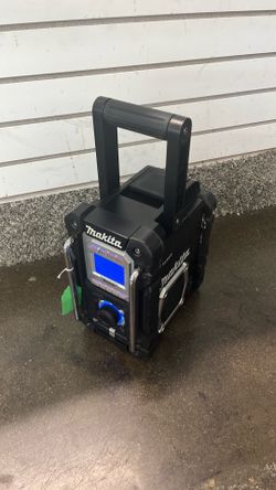 Makita  Bluetooth Radio Model:xrm06