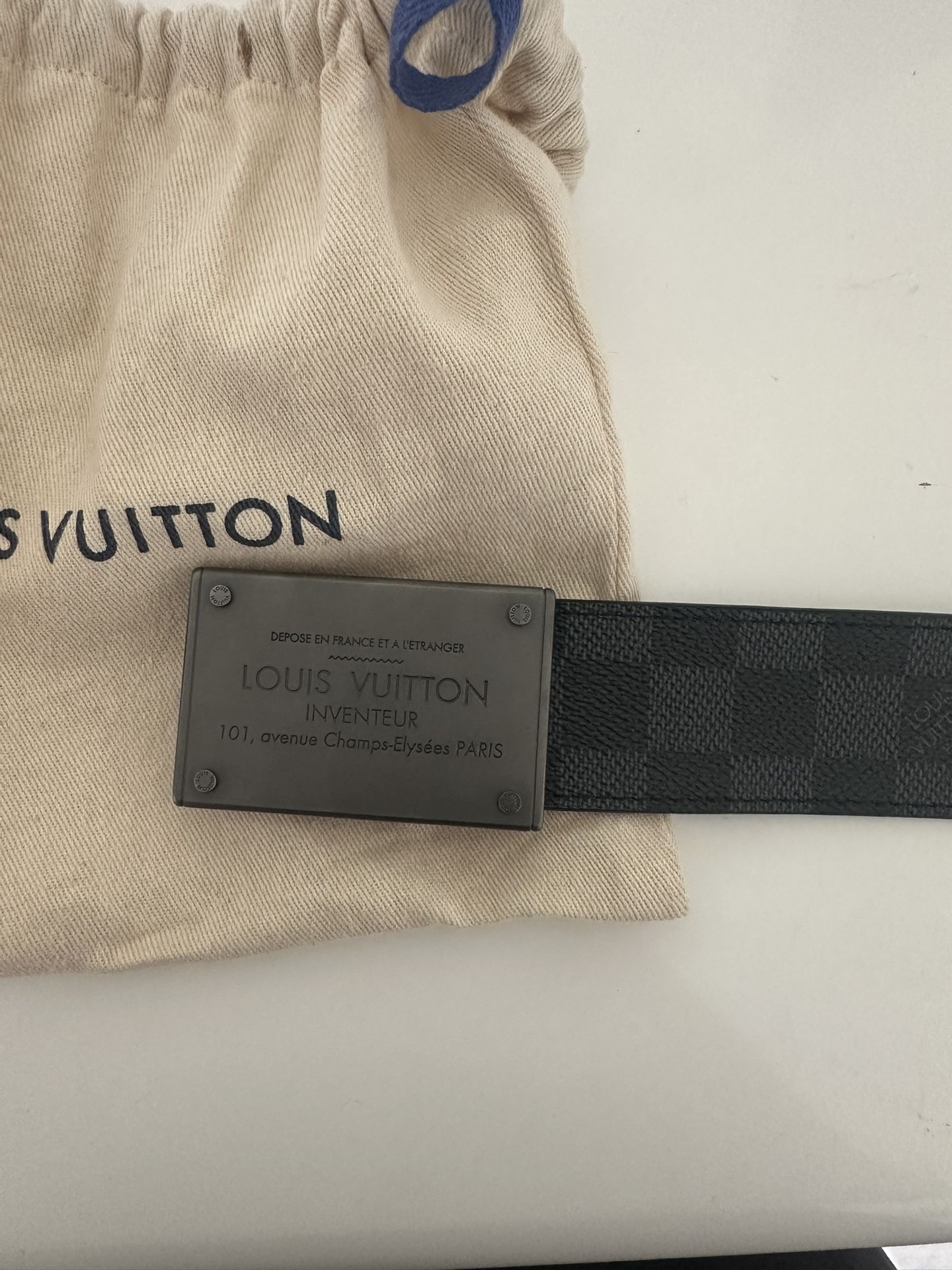 Louis Vuitton Men Belt Size 36