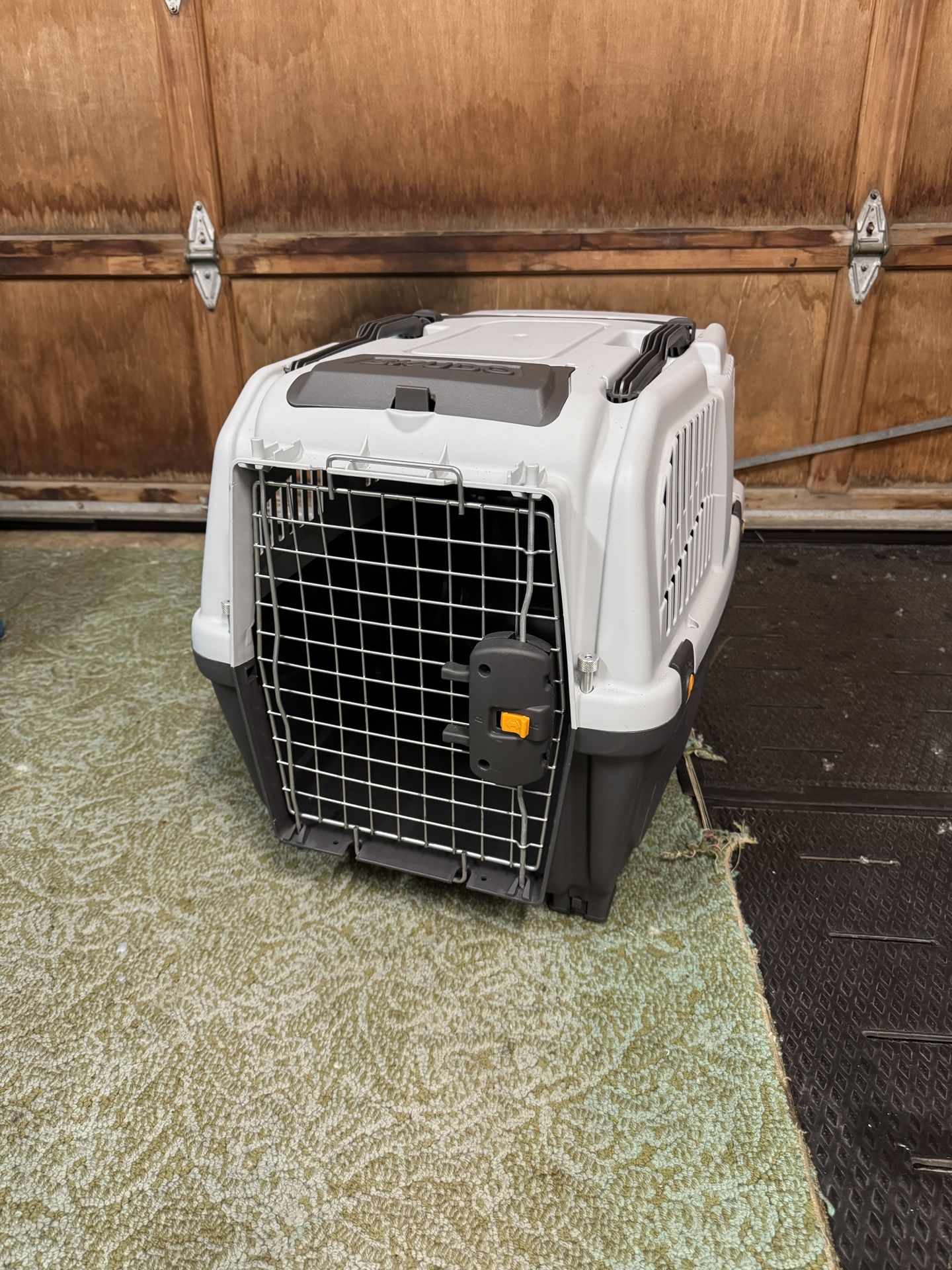 Pet Travel Carrier